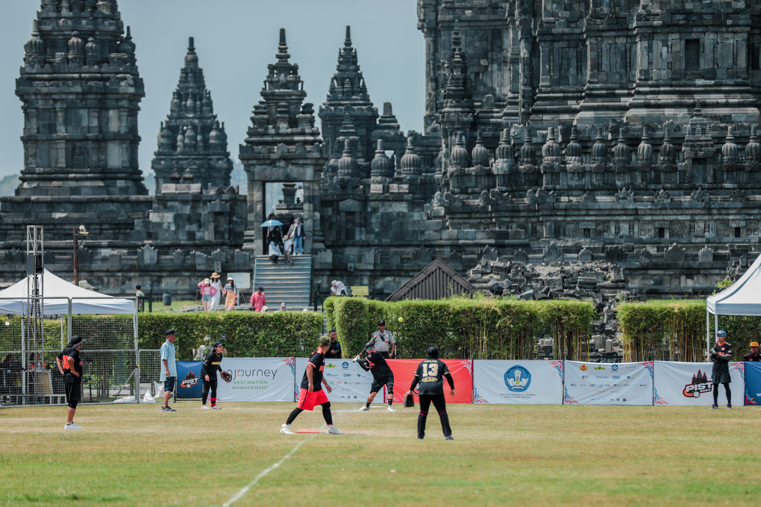 Hadirkan Sport Heritage Tourism melalui Prambanan International Slopitch Tournament (PIST) 2024 