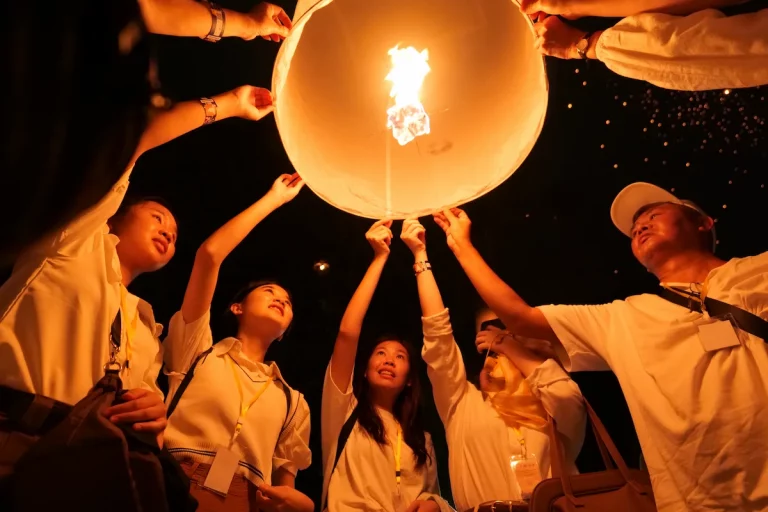 festival lampion borobudur