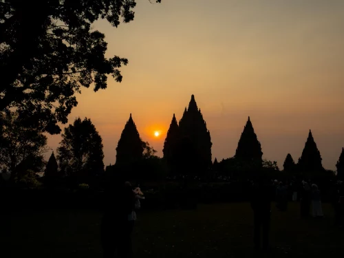 Prambanan foreign facilities