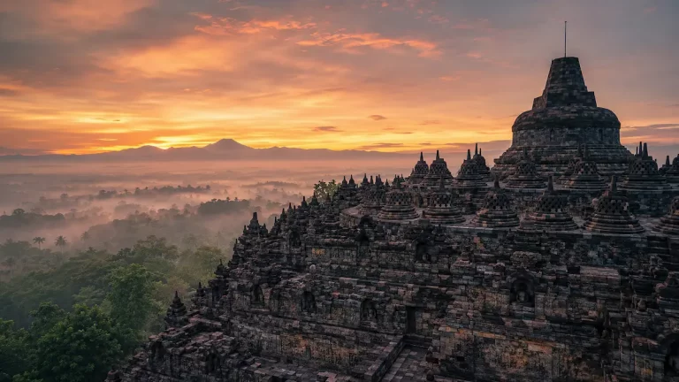 sunrise sunset borobudur